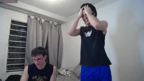 Scot y Patrick online show from 11/23/25, 11:37