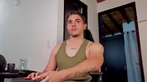 Snapshot of _thewalkers chatting on 02/11/25, 09:46 _thewalkers online show from 02/11/25, 09:46