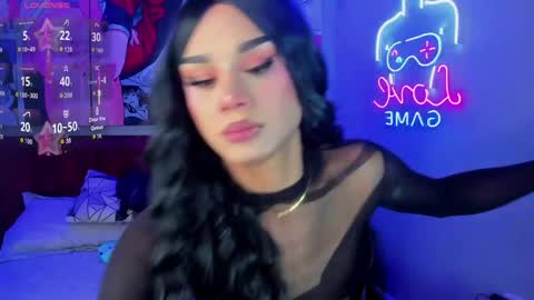 Snapshot of _tiffany_collins chatting on 04/15/26, 06:53 tiffany online show from 04/15/26, 06:53