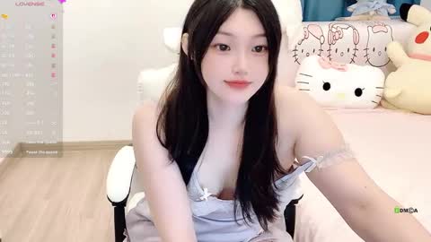 Snapshot of _timi__ chatting on 05/14/26, 01:01 _timi__ online show from 05/14/26, 01:01