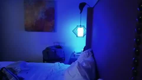 VioletTheDoll online show from 12/06/24, 01:51