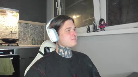 _torfin_ online show from 02/24/25, 06:58