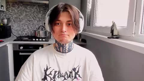 _torfin_ online show from 02/19/26, 09:05