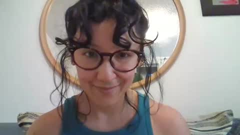 _tutti_frutti_ online show from 10/16/25, 03:51