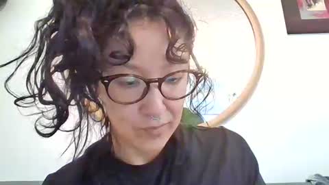 _tutti_frutti_ online show from 10/21/25, 11:38