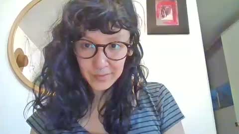 _tutti_frutti_ online show from 12/17/25, 02:06