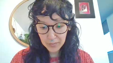 _tutti_frutti_ online show from 12/17/25, 11:00