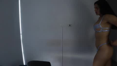 Anastasia Vahos online show from 01/30/25, 09:25