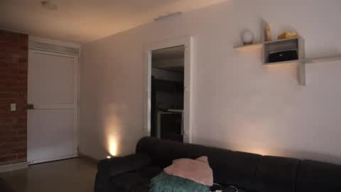 Anastasia Vahos online show from 09/29/25, 05:40