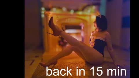 Snapshot of _vallylove chatting on 03/10/26, 06:35 _vallylove online show from 03/10/26, 06:35