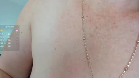 Snapshot of _victoria_collins chatting on 01/28/25, 05:35 Sol online show from 01/28/25, 05:35