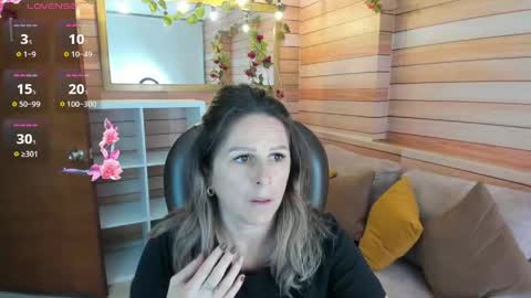 Sol online show from 04/27/26, 10:57