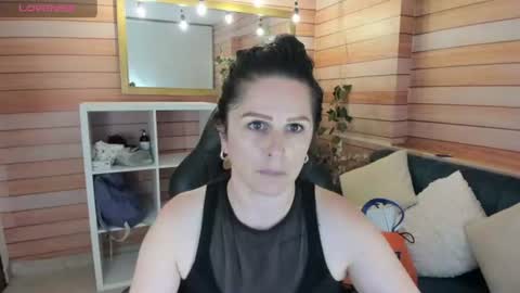 Snapshot of _victoria_collins chatting on 08/01/26, 09:30 Sol online show from 08/01/26, 09:30