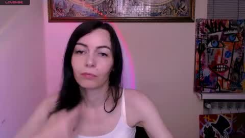 Snapshot of _violax_ chatting on 06/22/26, 04:26 Vio online show from 06/22/26, 04:26