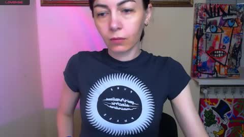 Snapshot of _violax_ chatting on 07/11/26, 08:17 Vio online show from 07/11/26, 08:17