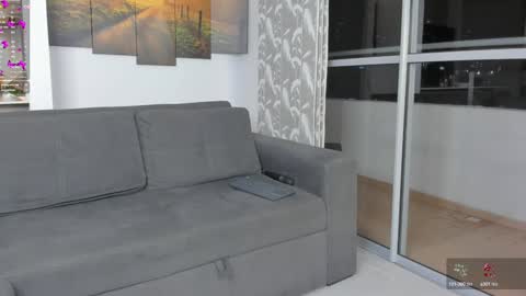 Violeta online show from 12/09/24, 06:34