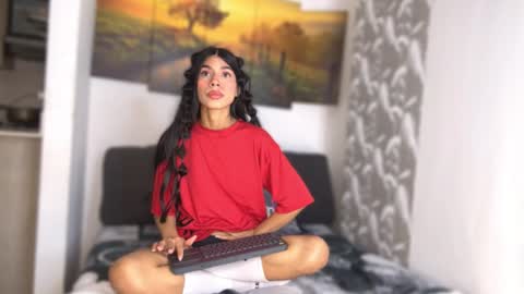 Violeta online show from 01/04/25, 03:40