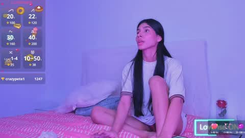 Violeta online show from 02/05/25, 01:37