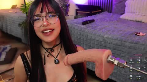   online show from 05/15/26, 10:17