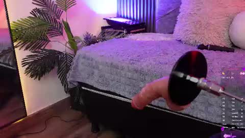   online show from 06/12/26, 08:52