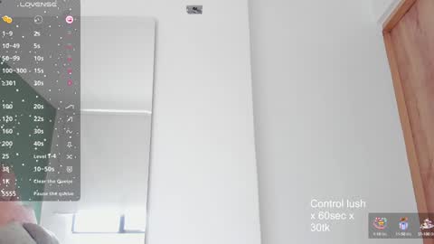 Snapshot of _vix555_ chatting on 02/08/25, 04:57 Vix online show from 02/08/25, 04:57