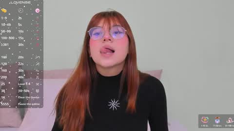 Snapshot of _vix555_ chatting on 02/11/25, 10:18 Vix online show from 02/11/25, 10:18