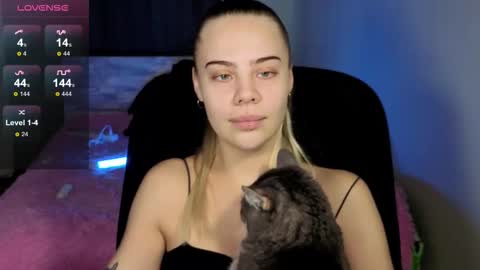 Snapshot of _wednesday_addams_ chatting on 09/16/25, 09:32 Vera online show from 09/16/25, 09:32