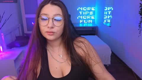 Snapshot of _wendy_evans_ chatting on 01/26/25, 01:47 Wendy online show from 01/26/25, 01:47