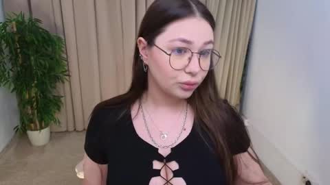 Snapshot of _wendy_evans_ chatting on 02/20/26, 02:39 Wendy online show from 02/20/26, 02:39