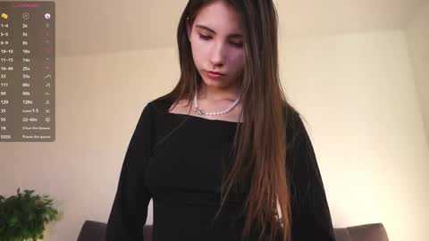 Anna online show from 04/28/26, 02:27