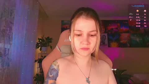 Enni online show from 11/06/25, 07:31