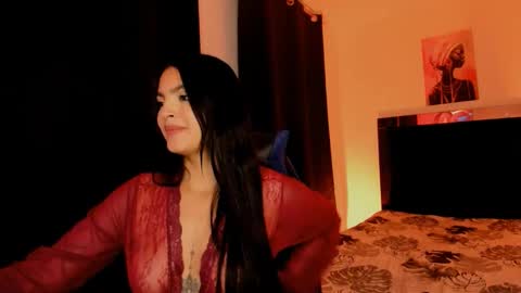 Snapshot of _xiimena chatting on 01/06/26, 02:15 xiimena and danilo online show from 01/06/26, 02:15