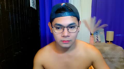 Snapshot of _xxcocksucker chatting on 01/01/25, 03:34 _xxcocksucker online show from 01/01/25, 03:34