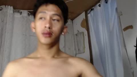 Snapshot of _xxhavefunwithme69_ chatting on 02/15/26, 06:43 Andrei online show from 02/15/26, 06:43