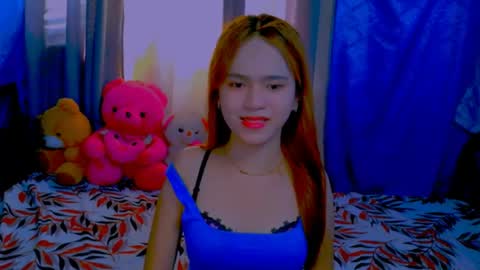 Snapshot of _xxlilly chatting on 05/23/26, 05:34 _xxlilly online show from 05/23/26, 05:34