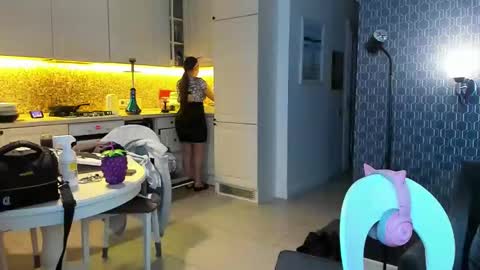 _your__pleasure_ online show from 11/21/25, 03:22