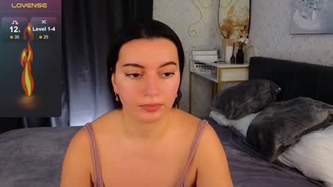 Jasmine online show from 12/30/24, 07:59