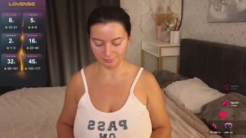 Jasmine online show from 09/14/25, 07:18
