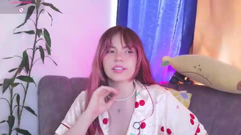 Snapshot of _yourcherrybomb chatting on 07/10/26, 08:00 _yourcherrybomb online show from 07/10/26, 08:00