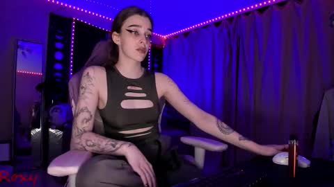 Snapshot of _yourwetdreams_ chatting on 01/31/26, 11:03 Roxy online show from 01/31/26, 11:03