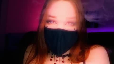 Snapshot of _yourwetdreams_ chatting on 02/11/26, 03:06 Roxy online show from 02/11/26, 03:06