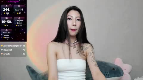 Mia online show from 12/13/25, 07:53