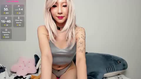 Mia online show from 06/13/26, 11:35