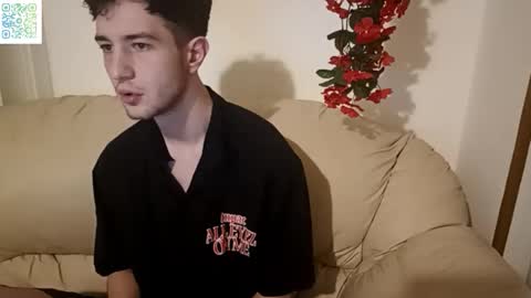 Snapshot of _zanex chatting on 03/04/26, 08:15 Oleg online show from 03/04/26, 08:15