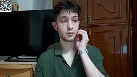 Snapshot of _zanex chatting on 03/08/26, 08:01 Oleg online show from 03/08/26, 08:01