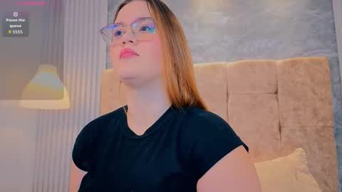 zoe online show from 03/08/26, 11:58