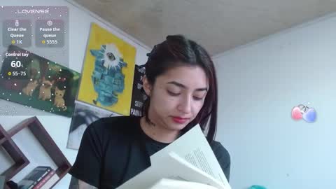 Zoe  online show from 02/17/26, 04:46