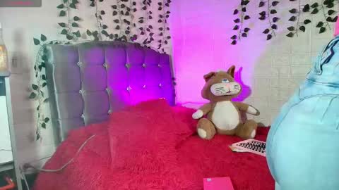 Snapshot of _zoegray chatting on 02/20/26, 05:02 zoe online show from 02/20/26, 05:02