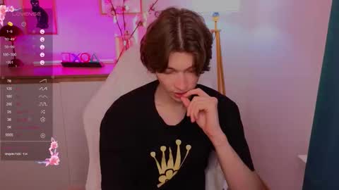 Denis online show from 02/18/26, 01:07