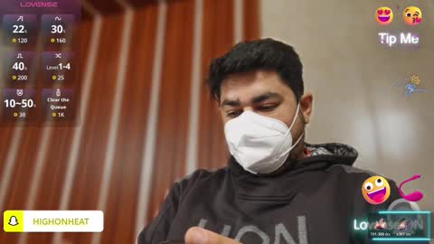 Snapshot of a4h_odin chatting on 12/16/25, 07:13 Sleepy owl online show from 12/16/25, 07:13